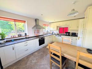 Photo 35- click for photo gallery